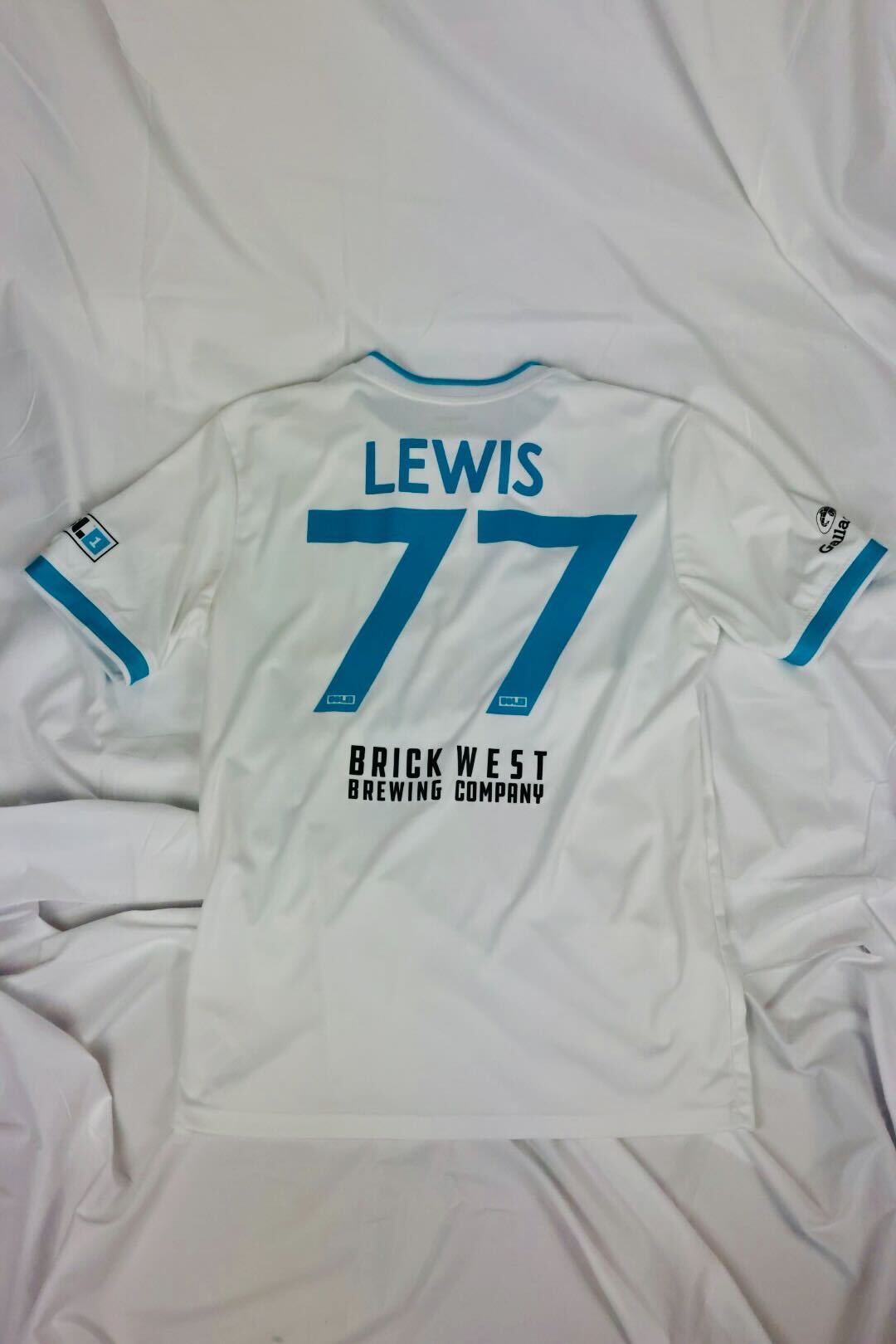 Player Worn Jersey- #77 Andre Lewis